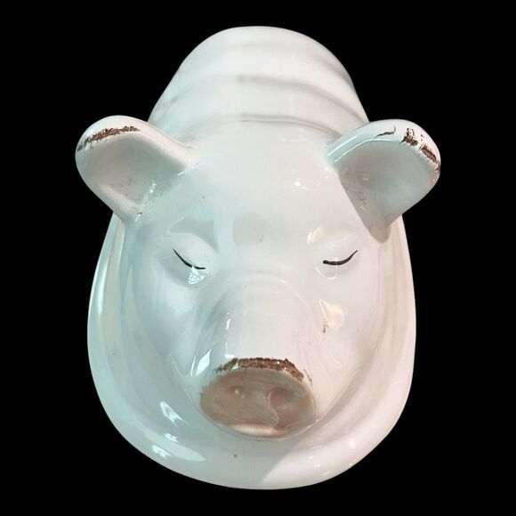 Adorable Vintage Piglet Butter Dish – Hand-Painted 2-Piece Farmyard Collection - Picture 7 of 10